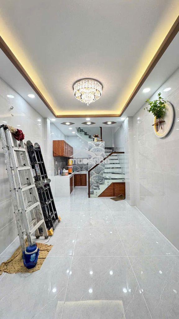 - Siêu phẩm nhà đẹp 4 lầu