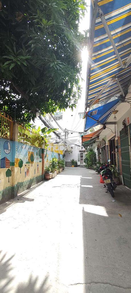 Nhà đẹp giá tốt  hem xe hơi 🚘 . p 15 q8 - 3