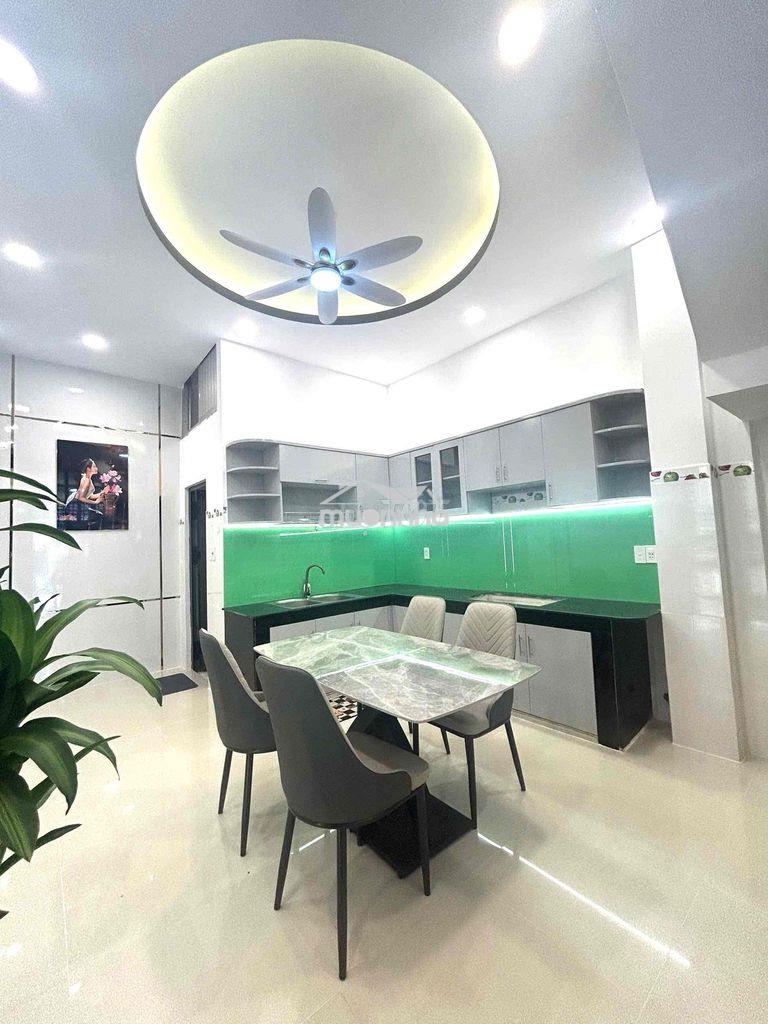 Nhà mới 3 tầng - ngang >4m - cn 50m²- trung tâm q.8 - 4