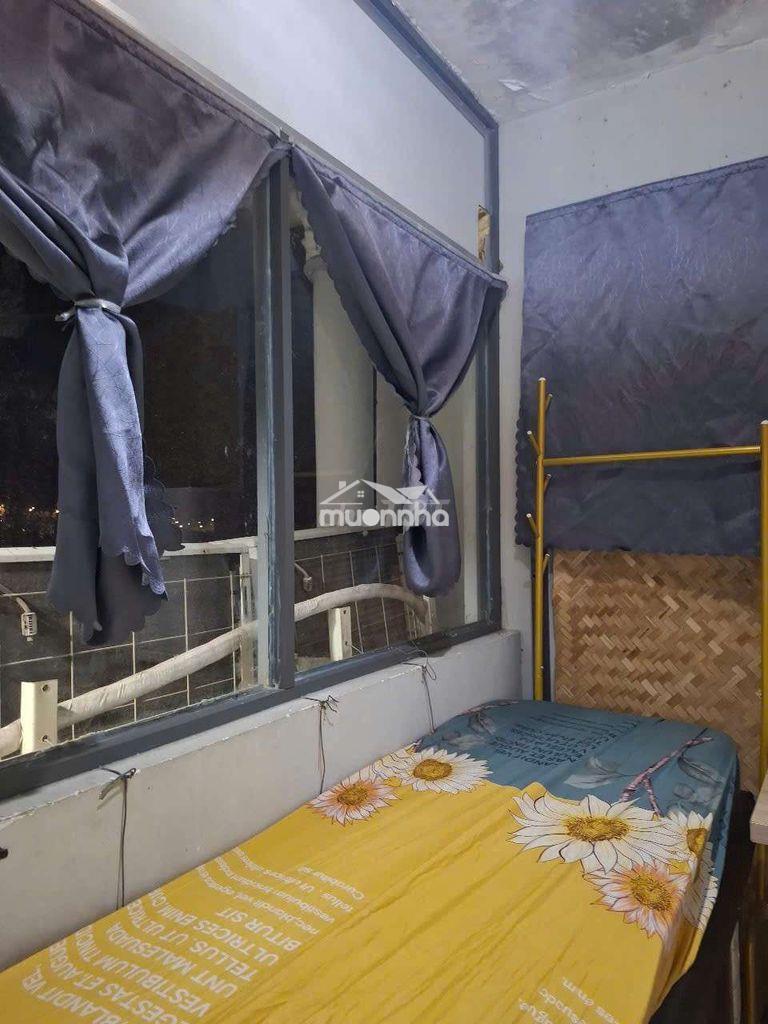 Phòng nhỏ full nội thất máy quạt/ máy lạnh - 4