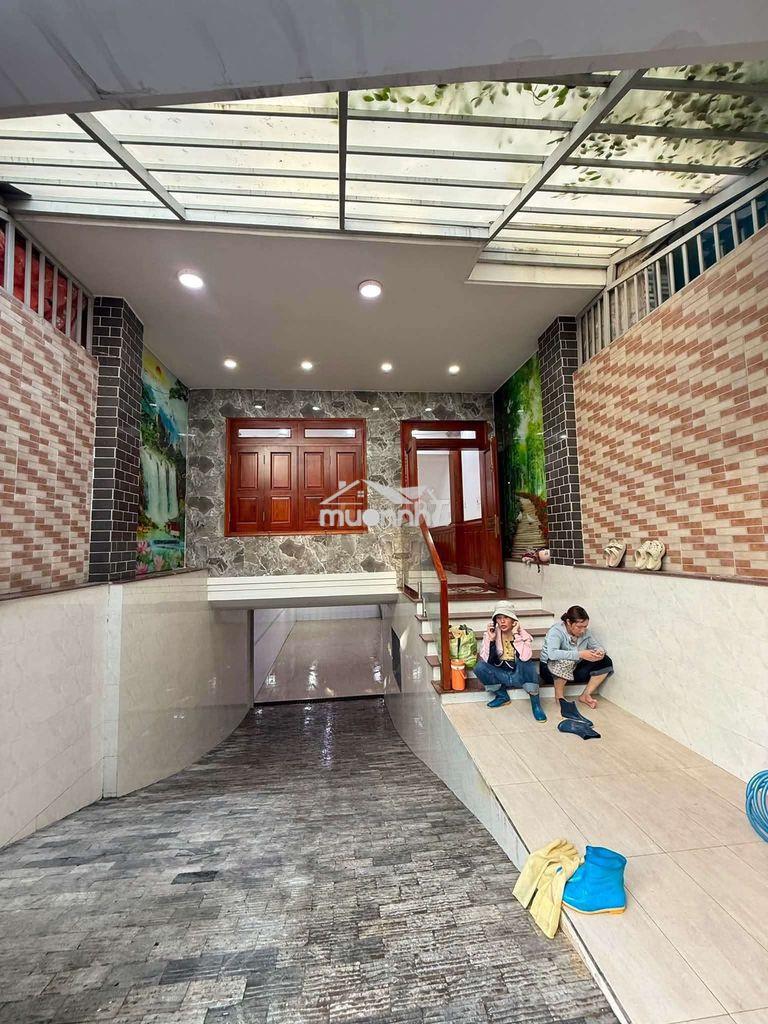 Nhà phố 5m x 18m. 1 hầm 3 lầu kdc hiệp thành city - 2