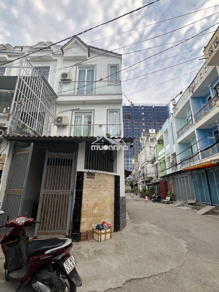Cho thuê nhà nguyên căn đường lê văn lương hẻm xe tải 4pn 3wc giá 8tr - 2