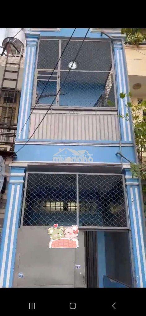 Nguyên căn cho thuê 1t 1l cmt8 quận 3.