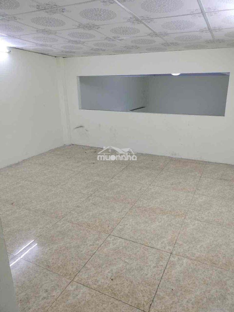 Cho thuê nhà 4tr/th dt: 4x20m lửng 2pn 2wc đường liên ấp 1-2 ấp 1 vĩn - 3