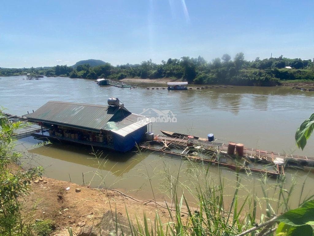 Bán lô đất vies sông,mặt tiền bê tong,dân cư ở đông đúc,774m2,giá 1,8t - 2