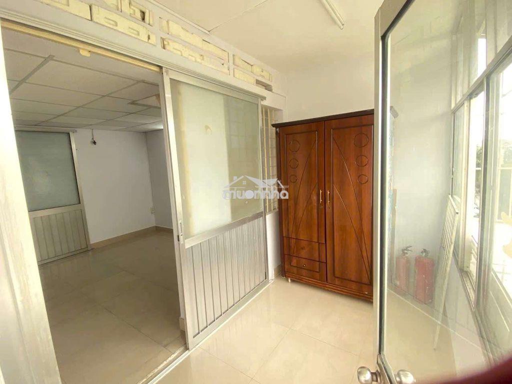 Giảm 400tr, bán c/cư 4pn,3wc gần chợ tân bình  - 2