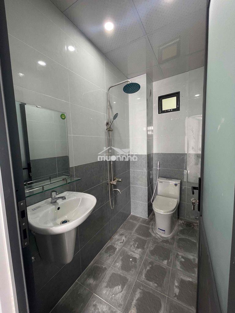 Nhà gác lửng sổ hồng riêng 3 pn+ sân ôtô riêng - 3