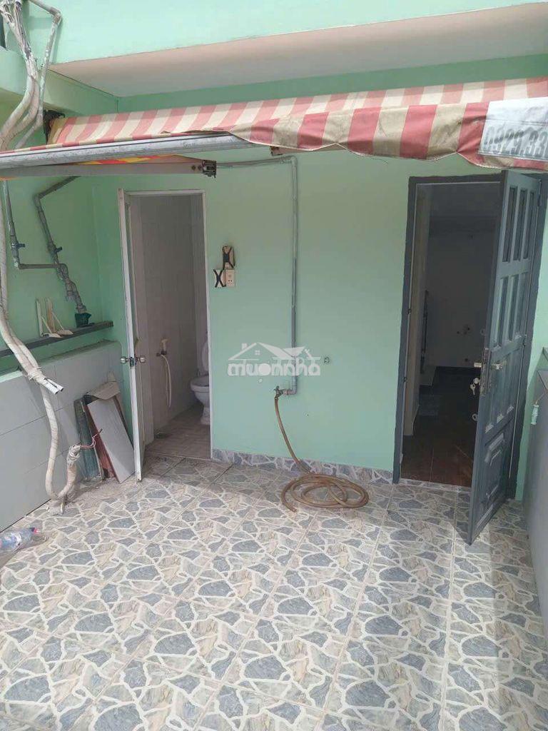 Nhà sạch sẻ vô ở liền cho thuê 6 tháng - 3