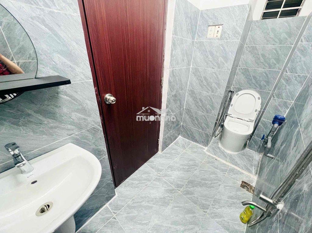 Phòng ngay hv hàng không- nhà thờ 3 chuông lê văn sỹ - 3