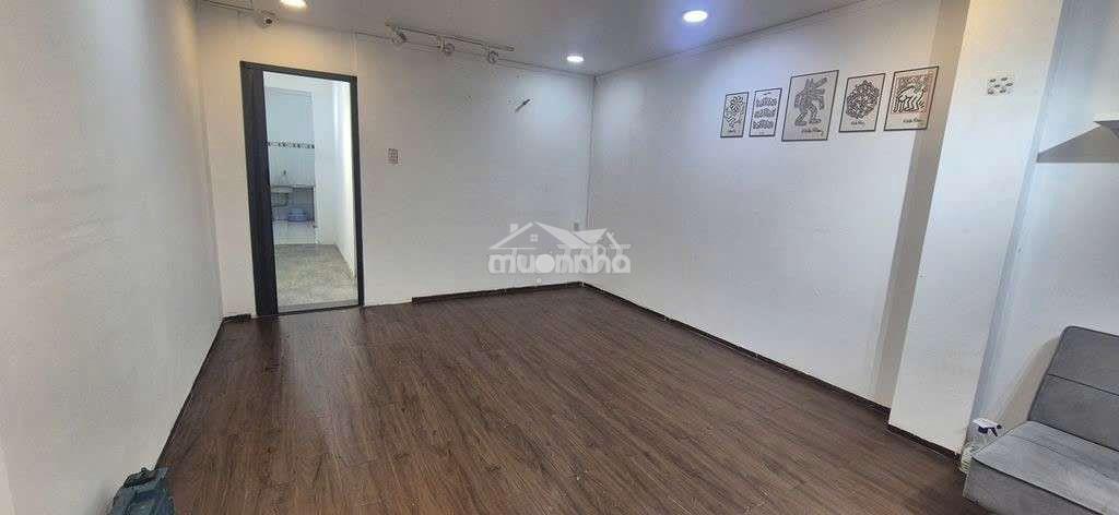 Nhà nc không lầu hxh đỗ cửa 3,8x15m sư vạn hạnh p13 q10 - 2