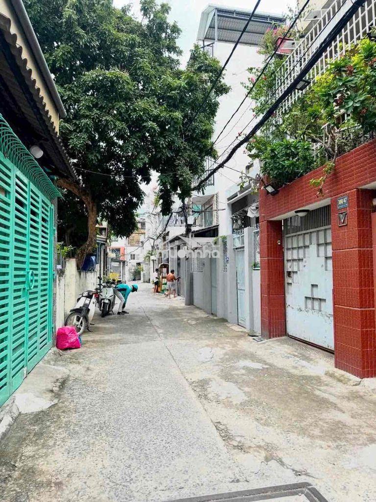 Hẻm xe hơi giáp bình thạnh 52m2 ngang 4m sổ vuông không qh không lg.