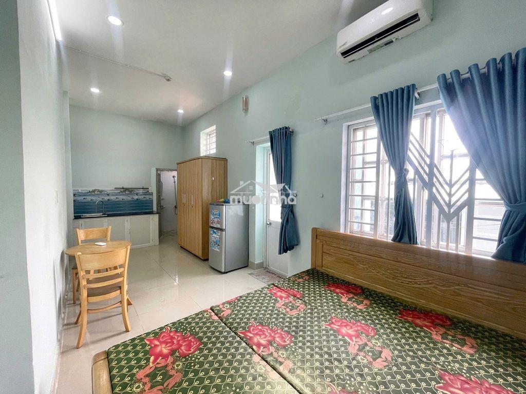 Siêu phẩm căn hộ ban công full nội thất. cách utc2 chỉ 800m - 2