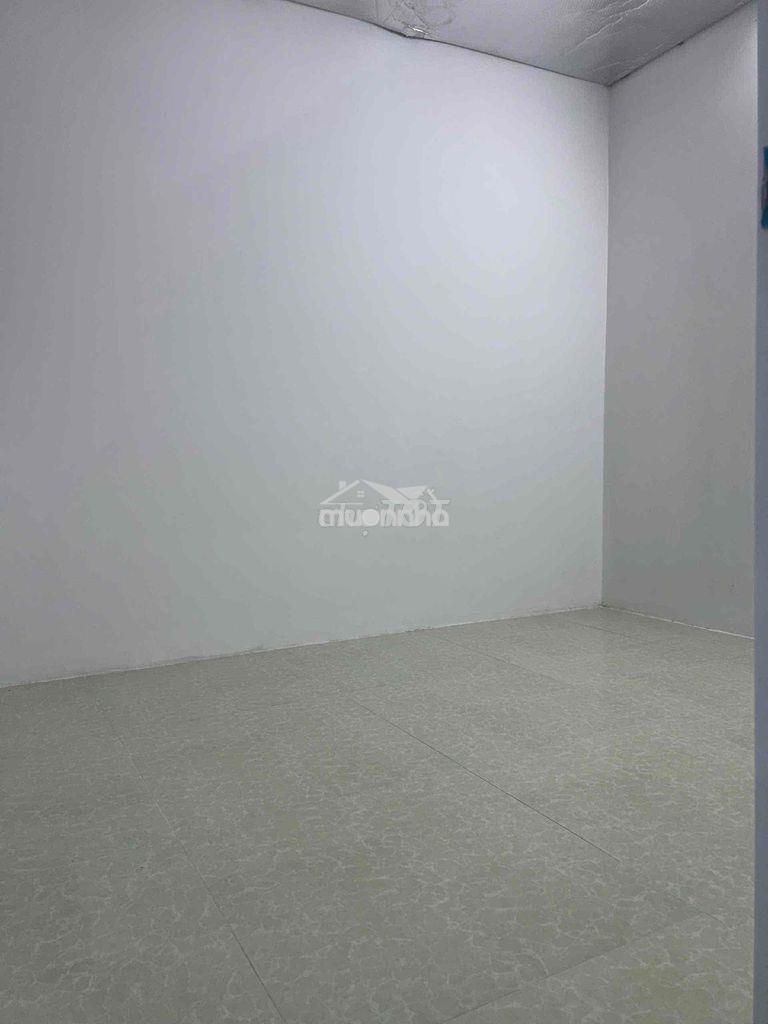 Nhà 2 lầu 2pn, 2 toilet, sổ hồng đồng sở hưu - 3