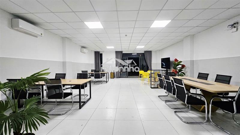 Cho thuê văn phòng 112m² full nội thất vạn phúc city – chỉ 15tr/tháng