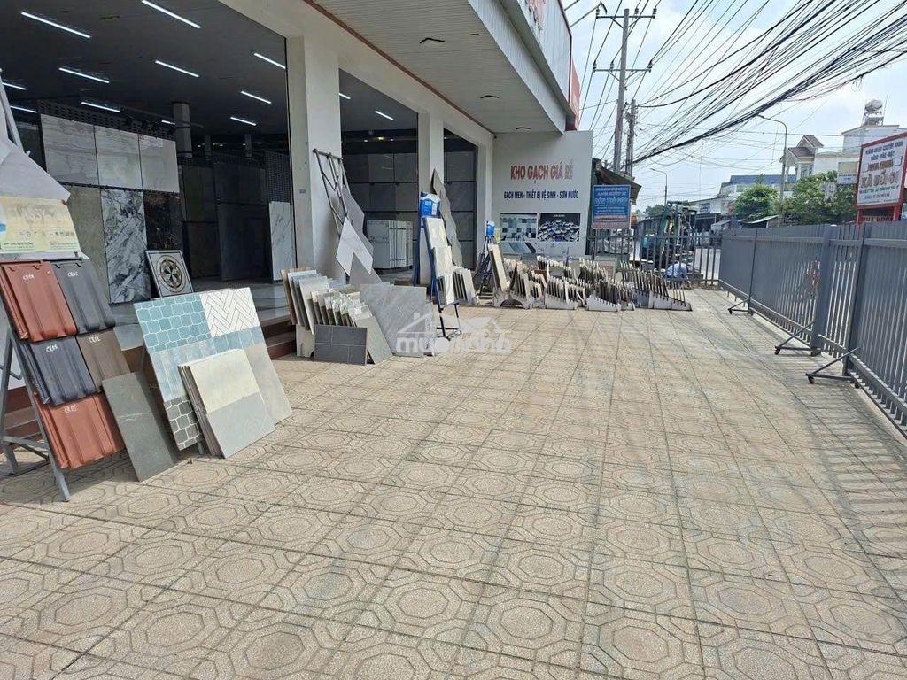 Bán showroom nội thất góc 2 mặt tiền đường trảng bom- đồi 61 - 4