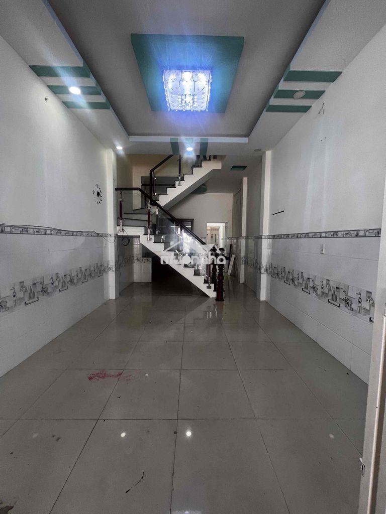 Cho thuê nhà hẻm dht 02. 4m x 18m. 1 lầu. 3pn.2wc. giá 7tr - 2