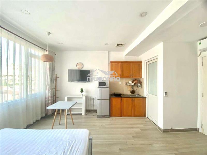 Cho thuê phòng trong căn hộ dịch vụ đầy đủ nổi bật có bếp. toilet...