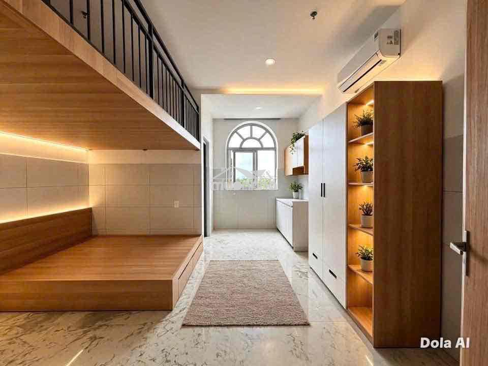 Đi bộ 20m tới vlu - nhà mới xây có thang máy - nhận 4 người 4 xe - 2