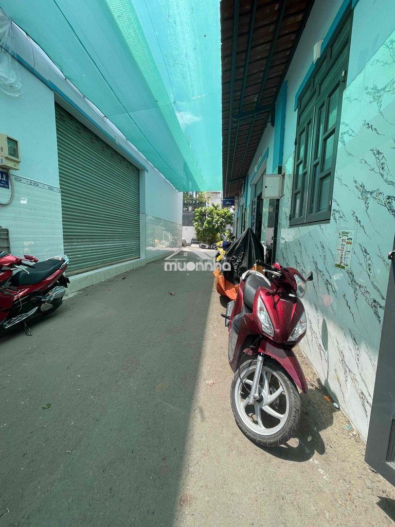Nhà thuê 6,5 triệu 2 tầng 3 phòng ngủ 2 vệ sinh liên khu 4-5