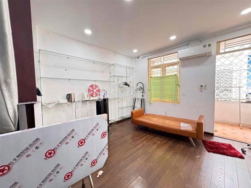 Nhà nguyễn đình chiểu, p.4,q.3 – 4x11m, 2pn 2wc, trệt lầu – 15 triệu/t