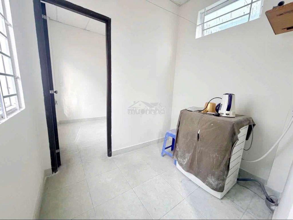 Nguyên căn cho thuê 4pn hồ xuân hương bình thạnh. - 4