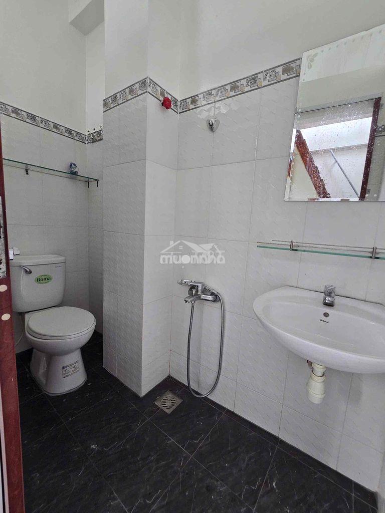 Nhà nguyên căn tt quận 1,3 tầng nguyễn công trứ - 4