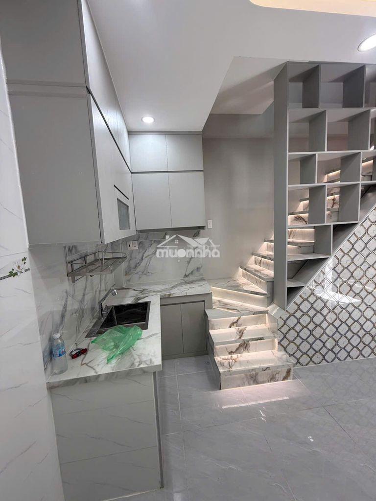 - Nhà đẹp 3 lầu - 3