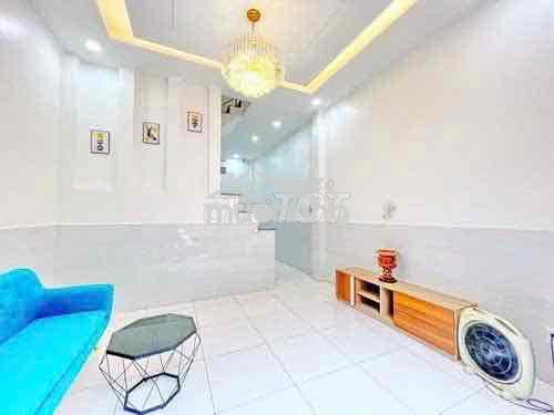 Cho thuê nguyên căn ( nhà mới ). vị trí thuận tiện đi các quận( qua q4 - 4