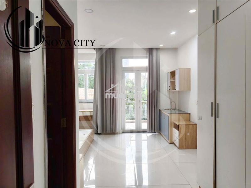 Chình chủ cho thuê - căn hộ tách bếp, ban công