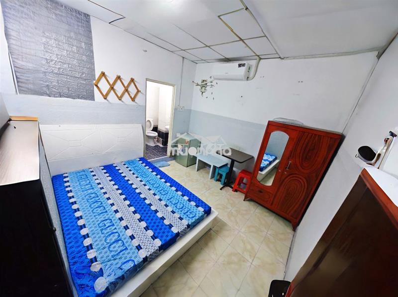 Cho thuê phòng ngay bến xe q8 - tạ quang bửu giá 2tr500 giờ tự do
