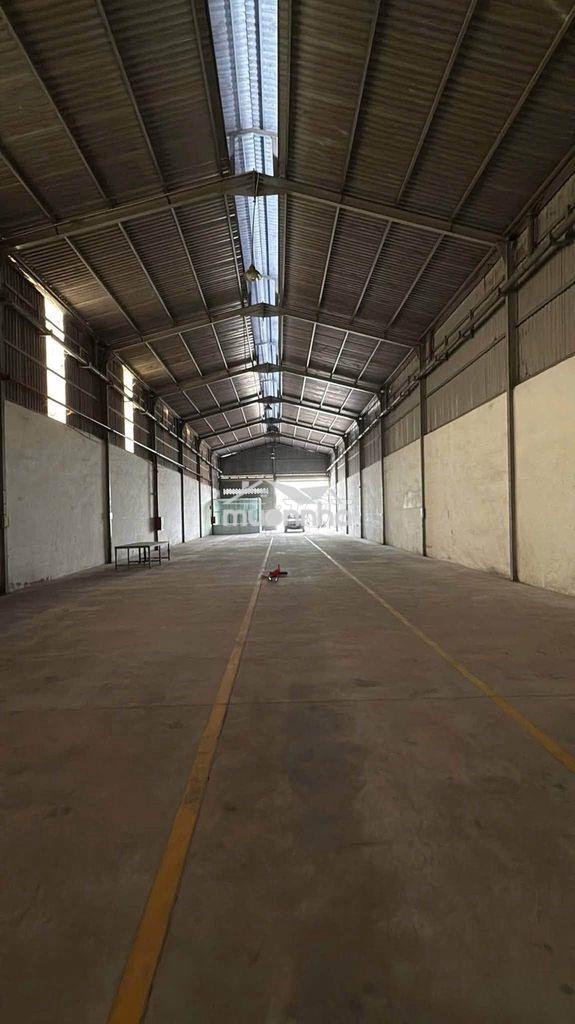 Cho thuê kho 8x 25m, tân đông hiệp - giá 15tr/ tháng