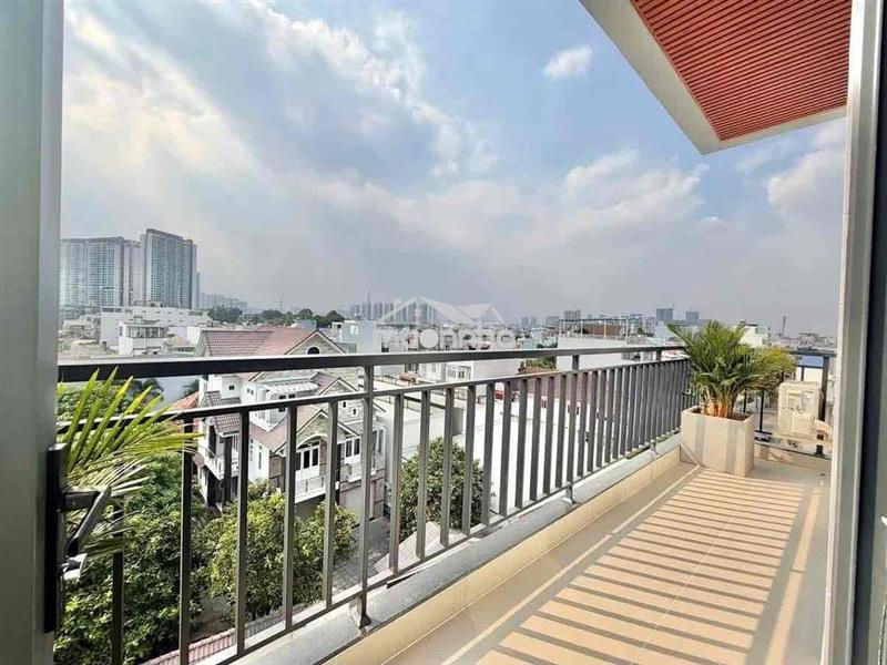 Chính chủ cho thuê phòng có gác ban công ngay trung tâm tân phú