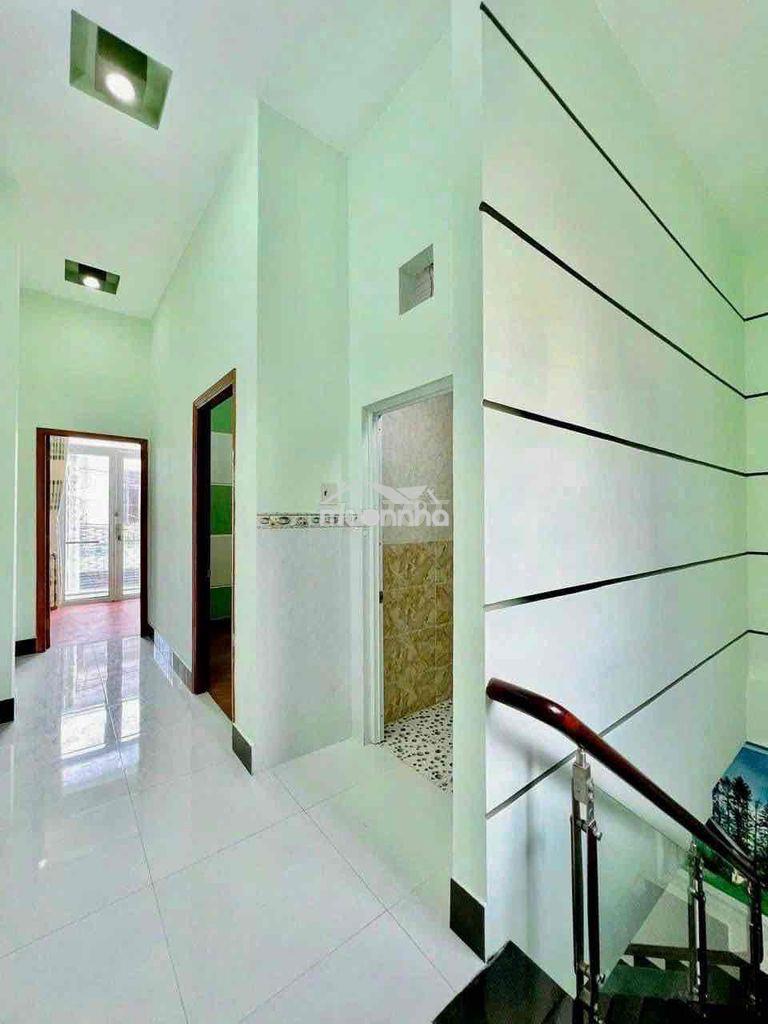 Nhà lầu mới có nội thất gần đh y dược - 4