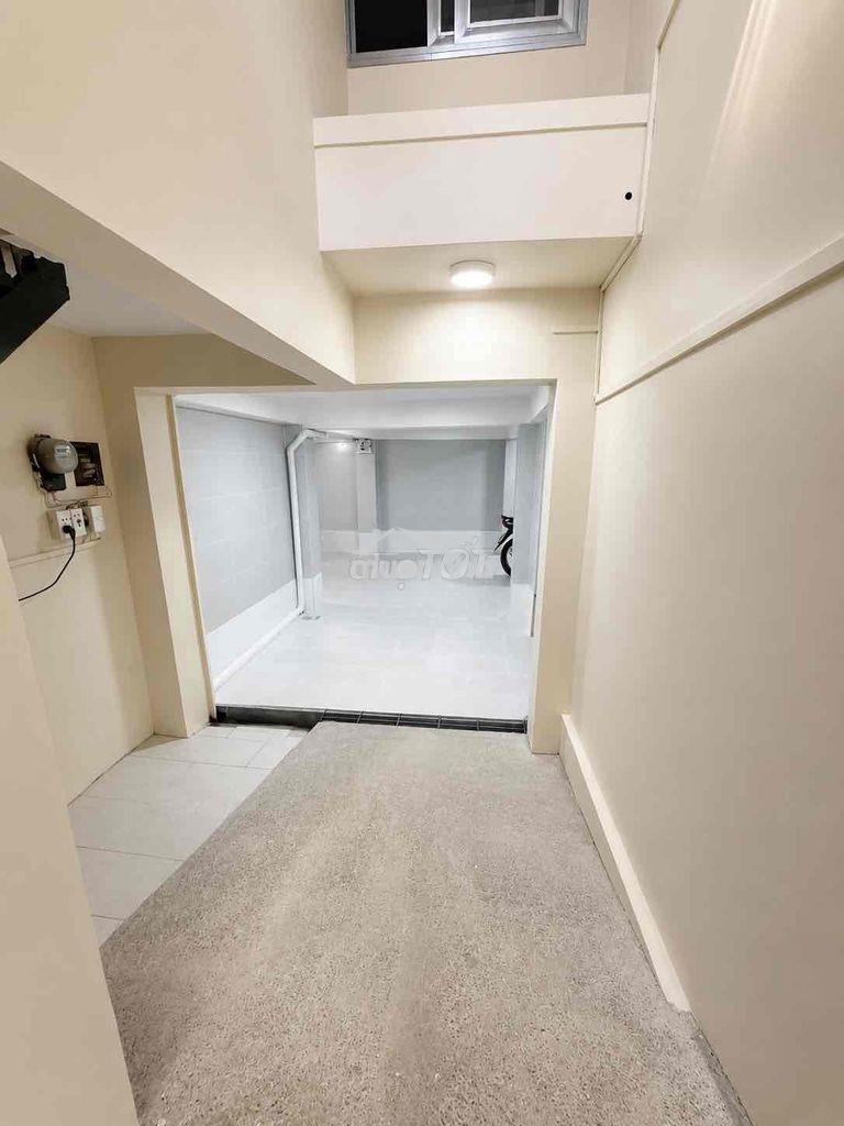 Bán nhà quận 4, 40m² nở hậu 5m², 4 tầng có hầm, dòng tiền 30tr/tháng - 2