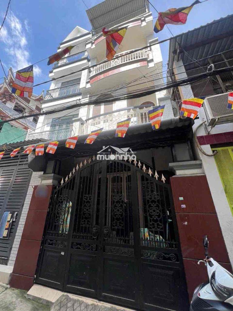 Bán nhà chính chủ ngay trung tâm q8