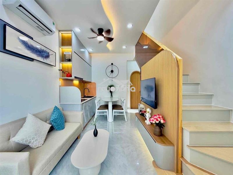 Nhỉnh 5 tỷ - hẻm xe hơi 7 chỗ quay đầu - ngay chợ cây quéo bình thạnh