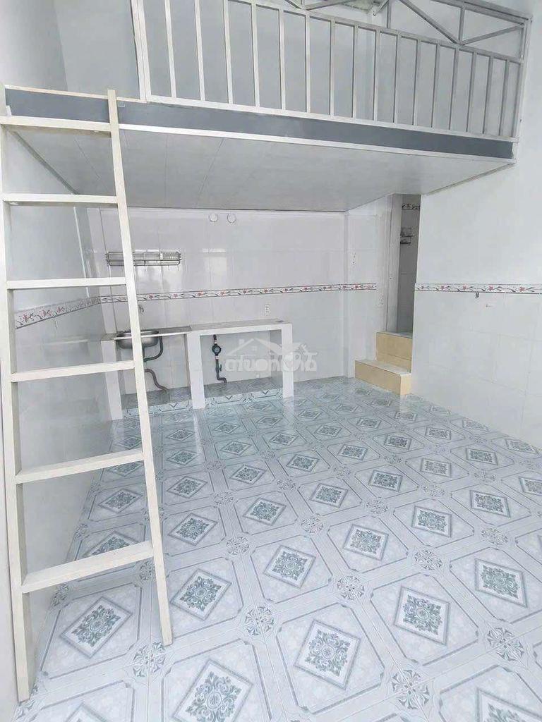 Phòng trọ ngây chợ 434, gần kcn visip1, có sẵn máy lạnh