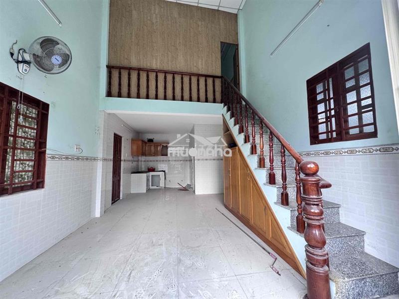Cho thuê nhà mặt tiền buôn bán và ở