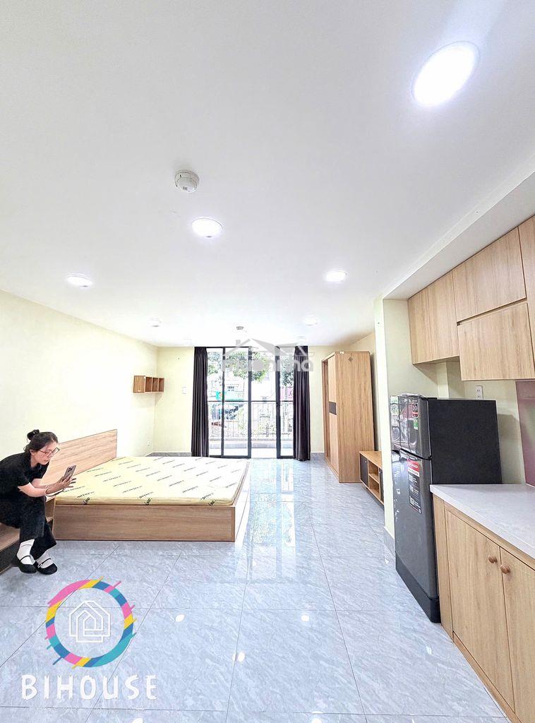 Phòng 35m2_studio và tách bếp ban công lớn_thang máy_hẻm 7m hồ văn huê - 2