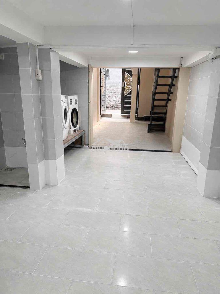 Bán nhà quận 4, 40m² nở hậu 5m², 4 tầng có hầm, dòng tiền 30tr/tháng - 3