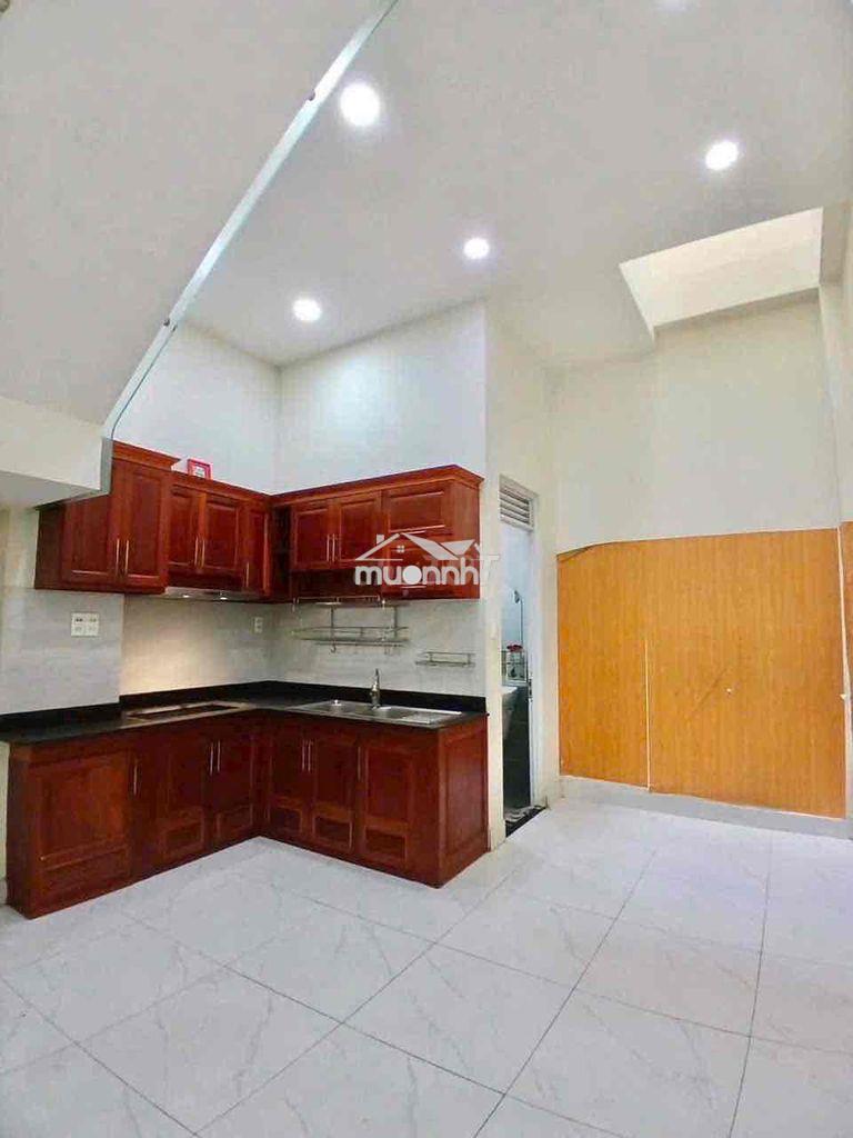 Nhà 3 lầu ngay chợ đầu mối thủ đức hẻm oto khu dân trí cao - 4
