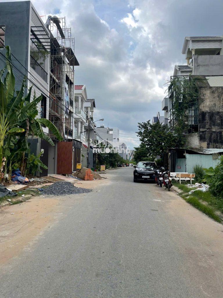 Kẹt tiền bán lô góc đường bưng ông thoàn quận 9 - 2