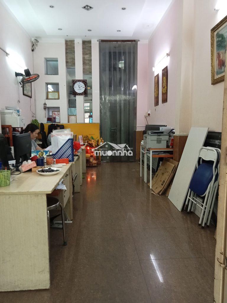 Cho thuê tầng trệt nhà 1355/3 hoàng sa  - 2