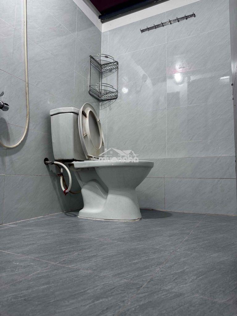 Phòng trọ q12- còn 1p - khu yên tĩnh , sạch sẽ - 3