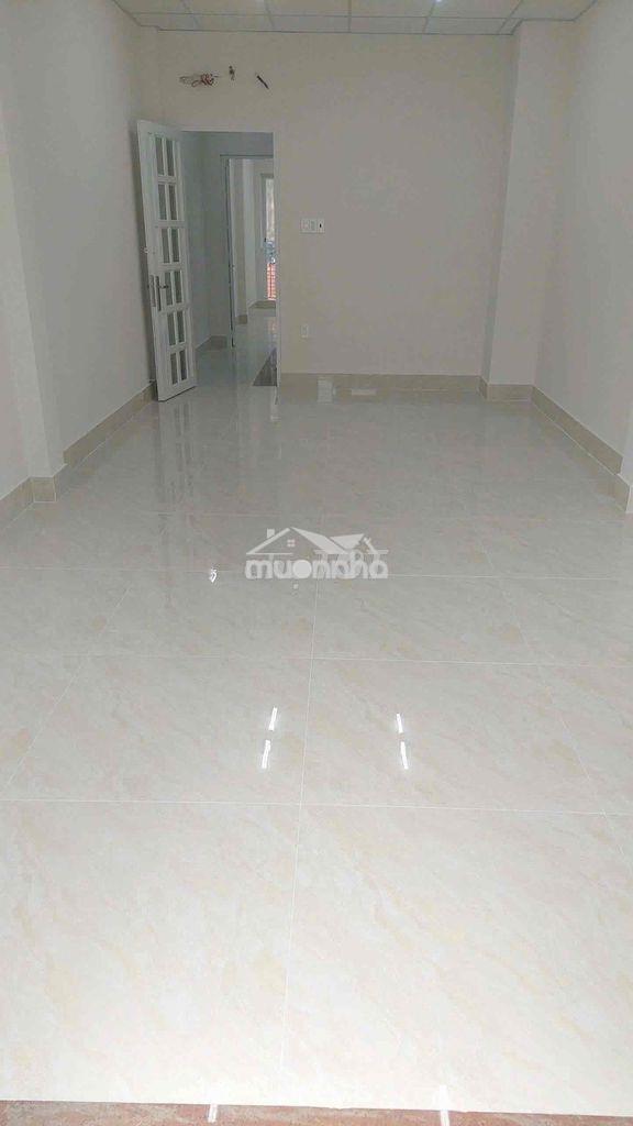 Mặt tiền khu họ lê - 4 x 20 - trệt 5 lầu - trống  suốt - 2x - 3