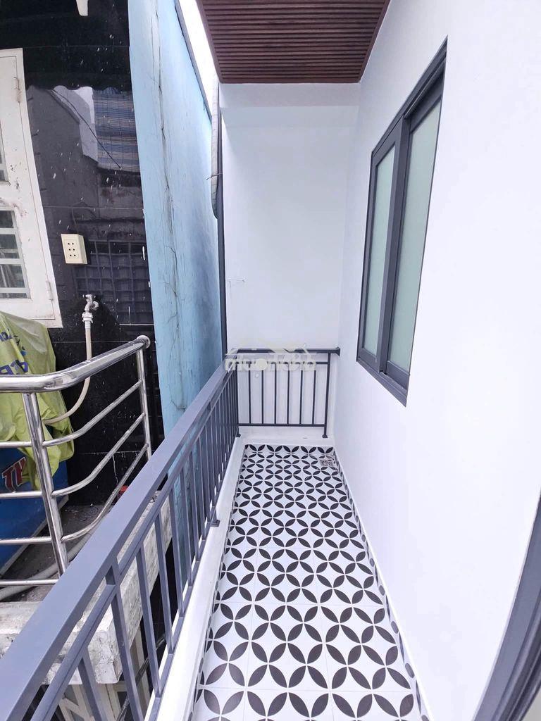 Bán nhà đẹp âu dương lân - 3 tầng 3pn - dân trí cao - nhỉnh 2 tỷ - 3