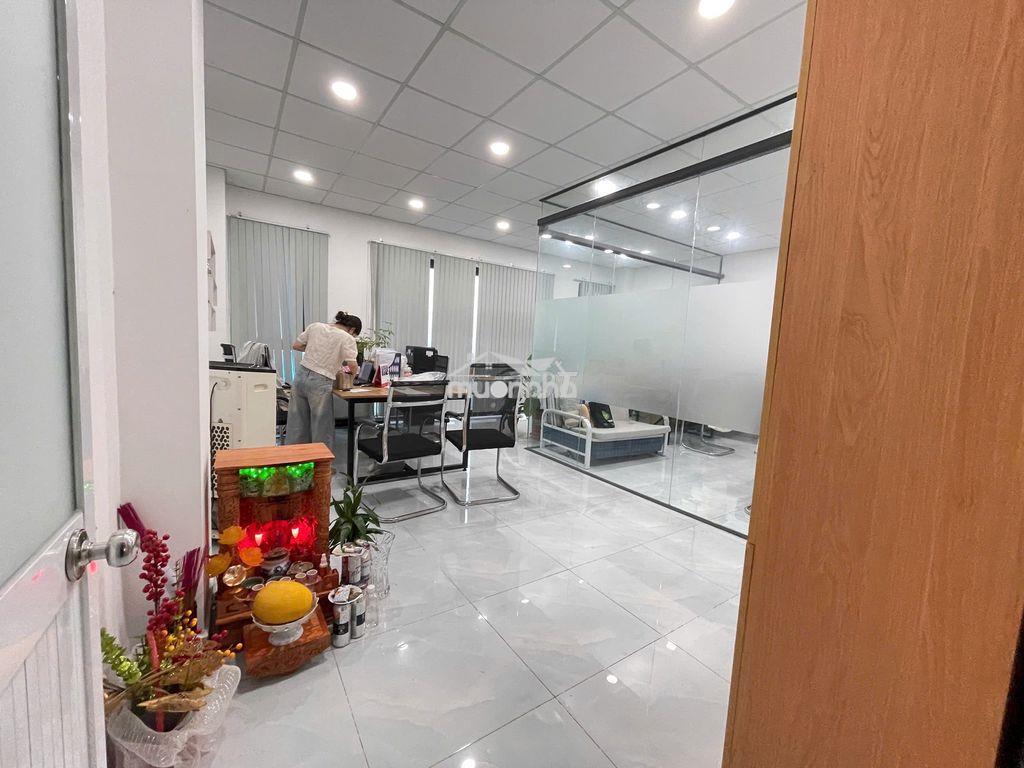 Cho thuê văn phòng vạn phúc như hình giá 8tr - 3