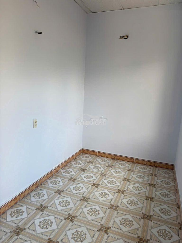 Nhà phố khu dân cư yên tĩnh - 4