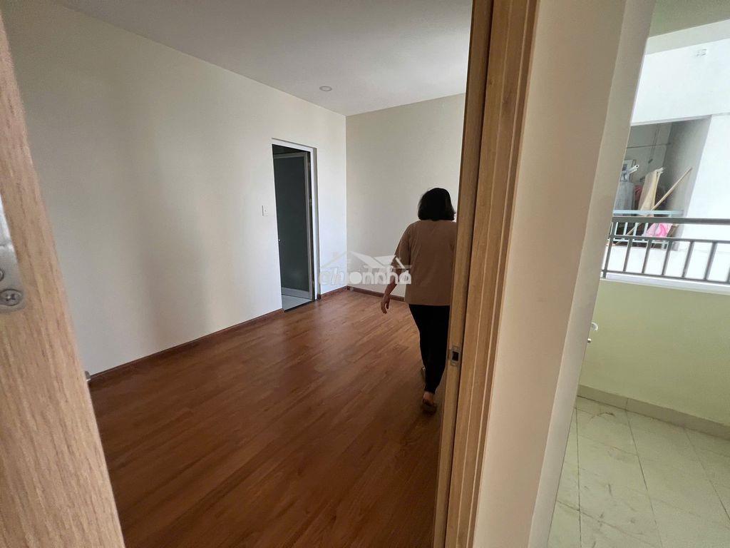 Cho thuê căn 3pn 2wc có máy lạnh giá 8tr chung cư dream home palace q8 - 3