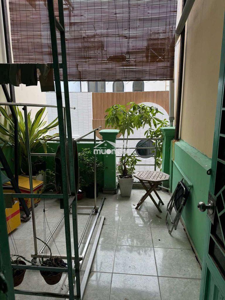 Nhà 1/ ngắn đúc 4 tầng sát mặt tiền nguyễn tiểu la - 2